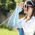 Manchettes de protection solaire en soie glacee pour femmes, anti-UV cyclisme en plein air. - Modèle à boucle de doigt / Bleu