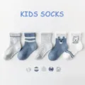 Kinderen mesh ademende sokken, blauw wit gestreept en schattig beren ontwerp zacht. - Kristal Zijde Beer