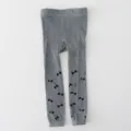 Collant per bambini grigio lavorato a maglia con fiocchi neri, leggings in morbido cotone. - Collant a tre quarti - Grigio melange chiaro con fiocco