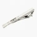 Heren zilverkleurige metalen dasclip met sprankelende strass-steentjes, elegant zakelijk accessoire. - Zakelijke Stropdasclip / Zilver