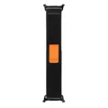 Zwarte nylon alpine loop smartwatch vervangende horlogeband met oranje lus voor 47mm horloges - Samsung Ultra (Zilveren connector) / Diepzwart