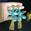 Pendientes largos estilo chino con flores azules y cadenas de oro para joyeria de mujeres - 28x100mm / Doble Azul