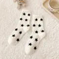 Chaussettes douillettes et chaudes d'hiver en peluche avec motifs d'étoiles pour femmes. - Taille unique / Blanc