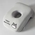 Niedliches Memory-Foam-Schlafkissen, tragbares hohles Buero-Pausenkissen grau. - Hellgrau
