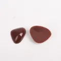 Gros plan sur les yeux et nez triangulaires marrons a dos plat pour peluches DIY. - 17*13mm (30 Pièces) / Café