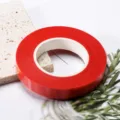 Ruban adhésif en papier floral rouge de 1.2cm de large pour couronnes de fleurs et tiges DIY. - Rouge