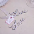 Apribottiglie LOVE in metallo argentato regalo di matrimonio con nastro ed etichetta per festa. - Argento