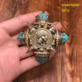 Broche croix dorée style baroque vintage avec perles turquoise et portrait de pièce. - Broche Turquoise / Turquoise