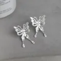 Silberne flüssige Schmetterling Ohrringe, minimalistische Metall Ohrstecker für Frauen Sommer. - Flüssiger Schmetterling Stil (2729)
