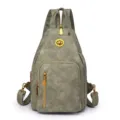 Sac à dos bandoulière multifonctionnel gris-vert pour femme avec fermoir métal et poche zippée. - Vert