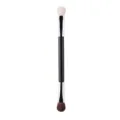 Doppelendiger Make-up-Pinsel mit zwei Köpfen, schwarzem Griff und silberner Zwinge für Präzision. - Doppelend-Lidschattenpinsel (Ziegen- & Pferdehaar)