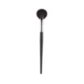 Professioneller Fächer-Make-up-Pinsel mit weichen Borsten für präzisen Highlighter und Puder. - Runder Fächerpinsel mit silberner Kupferzwinge