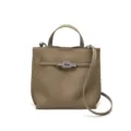 Bolso de mano topo en cuero auténtico con asa superior, correa para hombro y cierre giratorio. - Gris Gabardina