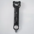 Apribottiglie multifunzione con design a gatto, corpo robusto in acciaio inossidabile e plastica. - Apribottiglie per vino - Nero