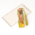 Antikes Messing Lesezeichen mit Blumenmuster und gelber Quaste, elegantes Kulturgeschenk. - Kamelien-Schnitzerei (November)