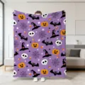Weiche Halloween Plueschdecke mit bunten Kuerbis und Fledermaus Motiven fuer Sofa. - 26 / 70x100