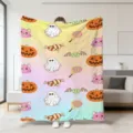 Niedliche Halloween Kuscheldecke mit Pastell Farbverlauf, Geist und Kürbis für gemütliche Abende. - 37 / 70x100