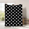 Coperta in flanella nera con stelle bianche, morbido plaid per divano e soggiorno. - modello 3 / 70x100