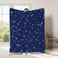 Coperta in flanella cielo stellato blu, morbido plaid con stelle bianche per divano letto. - 33