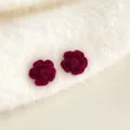Bordeauxrote Samt Blumen Ohrstecker, elegante Winter Herbst schicke französische Ohrringe. - Kleine Rote Kamelie Stil (3336) / Kleine Rote Kamelie