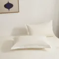Paire de taies d'oreiller unies en coton, design simple, douces et confortables pour maison. - Blanc