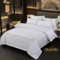 Luxury white hotel style bedding set, 60s satin cotton with gold embroidery, soft and durable. - Chinese Style / 60s Cotton Sateen Hotel 4-Piece Set for 1.5m Bed