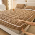 Brown Fleece Quilted Fitted Sheet Warm Winter Jacquard Mattress Cover Soft Bedding Set - 120x200cm / Dark Khaki