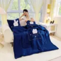 Cuscino coperta in velluto di latte 2in1 ricamo coniglio carino coperta morbida divano soggiorno - Coniglietto caldo - blu navy