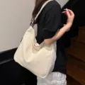 Canvas shoulder bag for women, large capacity casual tote bag, stylish daily crossbody bag. - Ivory