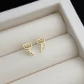 Minimale goldene Blumen Ohrstecker, kleine süße Alltagsschmuck Blumenohrringe für Frauen. - Gold Tulpen-Stil / Gold