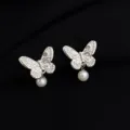 Zarte silberne Schmetterling Perle Ohrclips, süßer cooler Schmuck für Damen Alltag. - Schmetterlingsperle