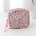 Pink plush leopard print coin purse, cute fluffy makeup storage bag for daily use and travel. - Pink and Brown Square Bag