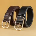 Gros plan de ceintures pour hommes en cuir PU avec boucles métalliques dorées, noir marron. - 110cm / Noir
