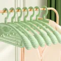 Wide shoulder non-slip clothes hangers seamless household drying rack storage clothes hanger - Luxury Green