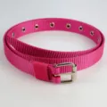 Ceinture en toile nylon rose pour femme avec boucle ardillon en métal et œillets taille - Longueur 110cm largeur 2,4cm / Rose rouge