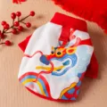 Bonita sudadera roja y blanca para perro con anilla para correa y diseño de dragón festivo. - S / Tops / Tótem de Año Nuevo