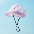 Joli chapeau de soleil tie-dye violet pour animal avec trous d'oreilles et sangle. - M (Tour de tête 35cm, corde 30cm) / Tie-Dye Violet