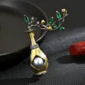 Elegant vintage Chinese style vase brooch with pearl and green leaf design for women. - Vase Shape (Two-Tone Gold) / Height 4.8cm Width 3.7cm