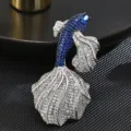 Lujo azul blanco cristal carpa koi broche elegante mujer traje abrigo alfiler regalo - Azul