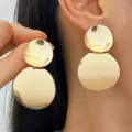 Eleganti orecchini geometrici a doppio disco in finitura oro lucido per donna moderna - Stile a Doppio Disco (10944) / Oro