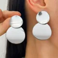 Orecchini a doppia goccia geometrici in argento con finitura metallica lava liquida - Stile a Doppio Disco (10945) / Argento