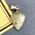 Natural stone faceted arrow pendant crystal DIY jewelry accessory stylish design gemstone charm - 11x18mm / Labradorite