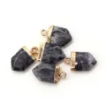 Ciondolo scudo in pietra naturale ciondolo in cristallo grigio scuro con cappuccio oro per collana - Lampo Nero