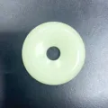 Heller grüner Naturstein Donut Anhänger Friedensschnalle DIY Schmuck Zubehör Variante. - 30mm / Mondstein