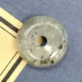 Naturstein Donut Anhänger Grauer Kristall Ping An Kou DIY Halskette Schmuck Zubehör - 15mm / Blitzstein (Labradorit)