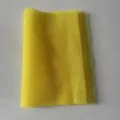 Éponge de bain en filet africain jaune, gommage corporel en nylon résistant pour la douche. - 20x65cm (Sac OPP) / Jaune