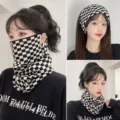 Women's checkerboard knitted ear-hanging face mask multifunctional winter neck gaiter - Black Checkerboard Style