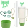 Set di accessori da 9 pezzi compatibile Stanley con copricanna a fiocco e stivale in silicone. - Verde