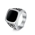 Vintage ανδρικό δαχτυλίδι από ανοξείδωτο ατσάλι με μαύρη κορυφή και κελτικό κόμπο - Ασημί Δαχτυλίδι με Κελτικό Κόμπος