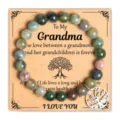 Bracciale con perline in pietra naturale e ciondolo albero della vita per nonna, regalo. - Albero della Vita (Carta Grandma) / Agata dell'India